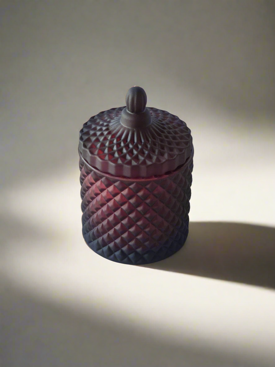 Midnight red geo soy candle | Black raspberry vanilla | 230g