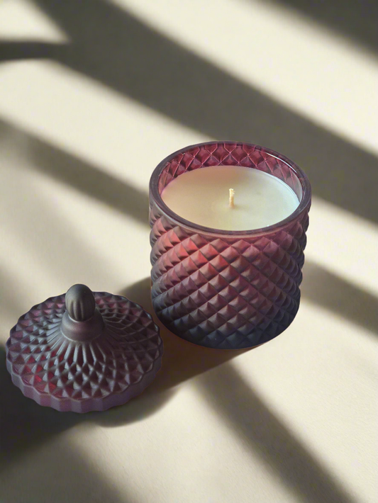 Midnight red geo soy candle | Black raspberry vanilla | 230g